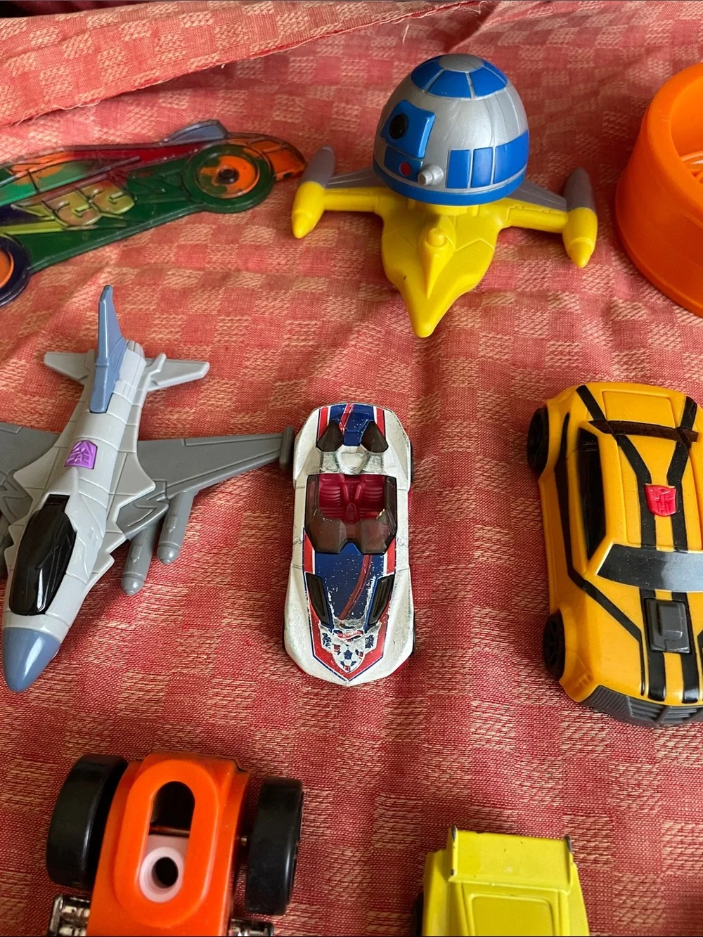 N/A assorted toy